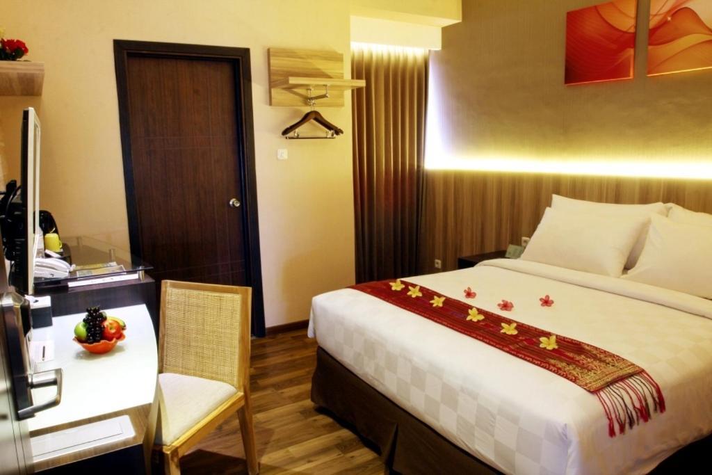 Oxville Hotel Padang  Pokoj fotografie