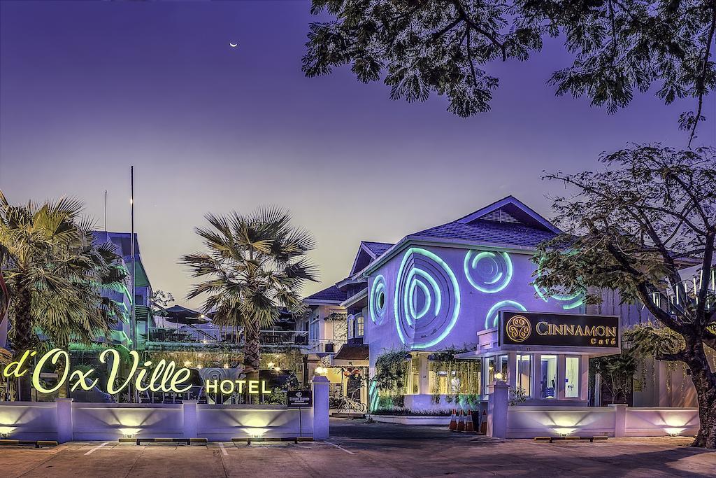 Oxville Hotel Padang  Exteriér fotografie